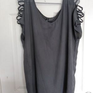 Gray top